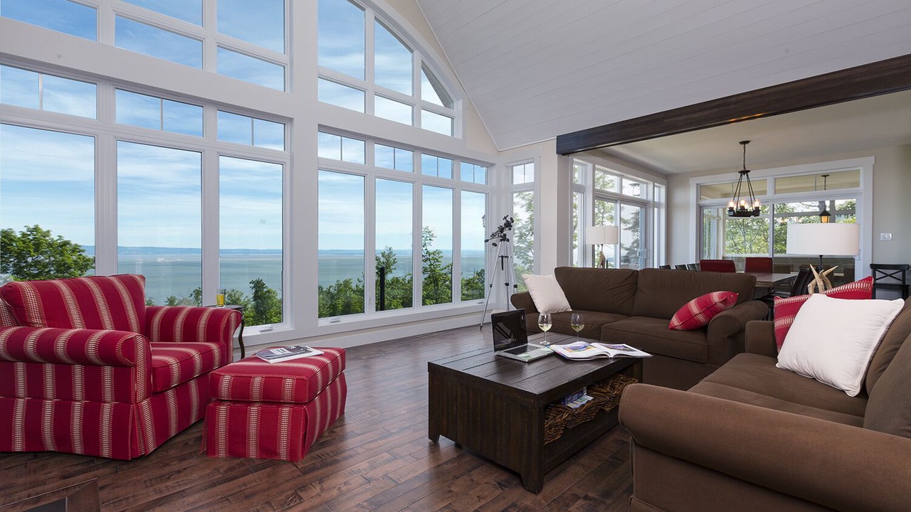 Photo of Livingroom in Petite-Riviere-Saint-Francois