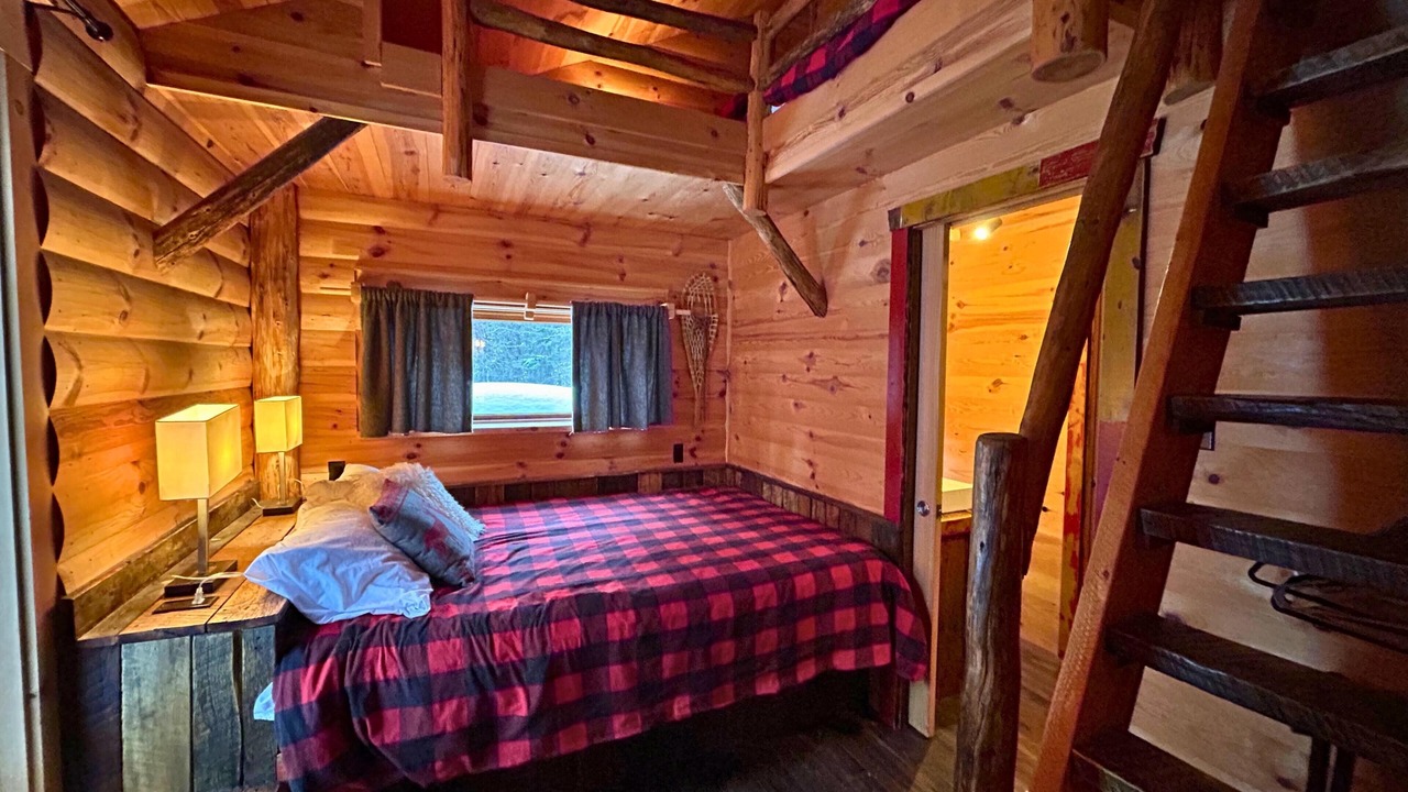 Photo of Bedroom in La Malbaie