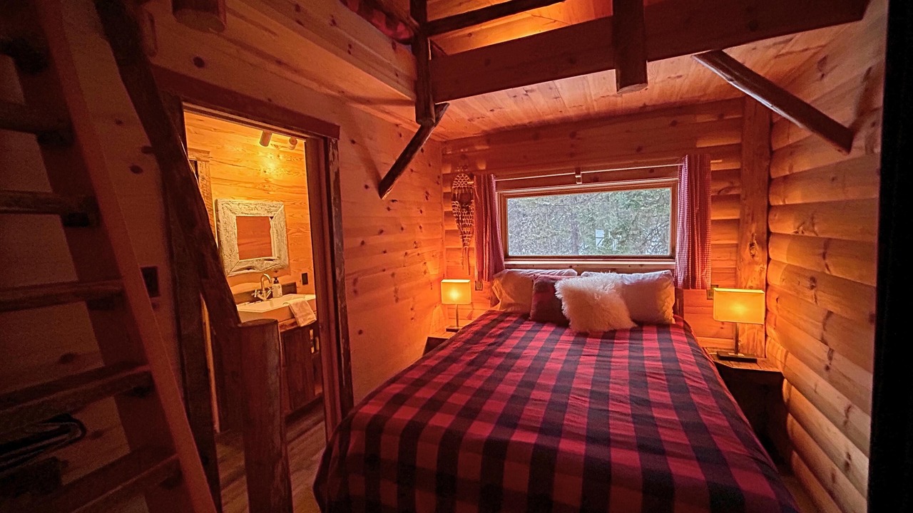 Photo of Bedroom in La Malbaie