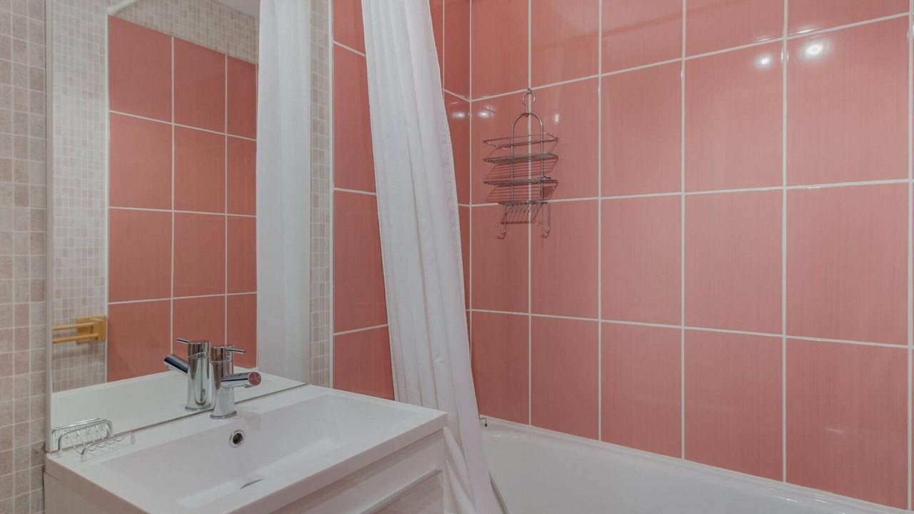 Photo of Bathroom in Esquieze-Sere