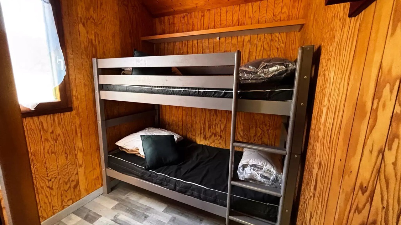Photo of Bedroom in Recoules-Previnquieres