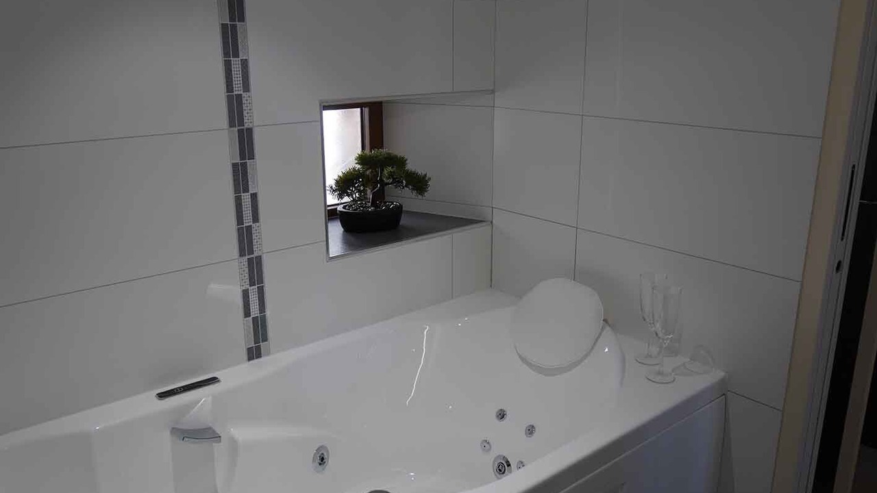 Photo of Bathroom in Chablis