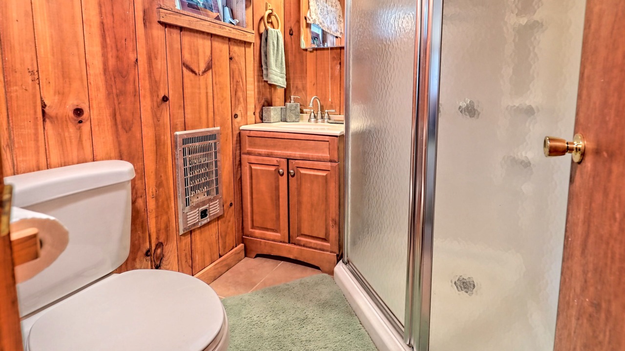 Photo of Bathroom in Clayton