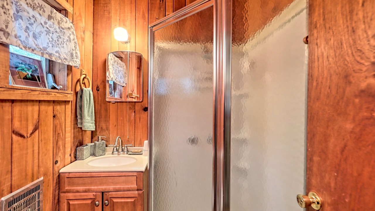 Photo of Bathroom in Clayton