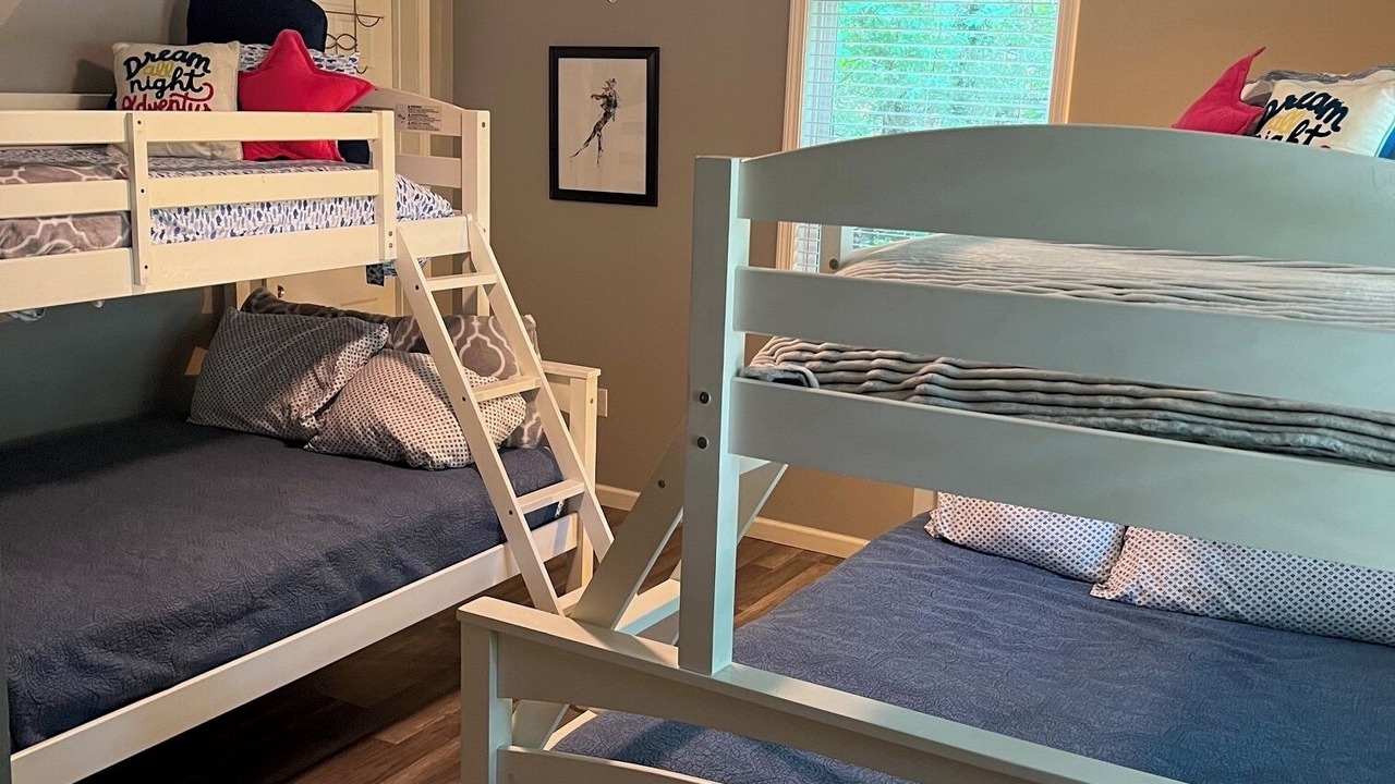 Photo of Bedroom in Fairfield Bay