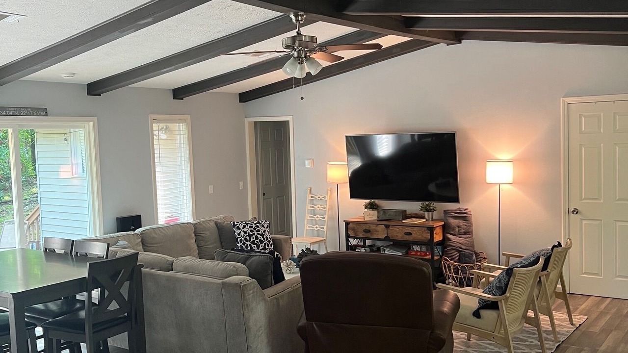 Photo of Livingroom in Fairfield Bay