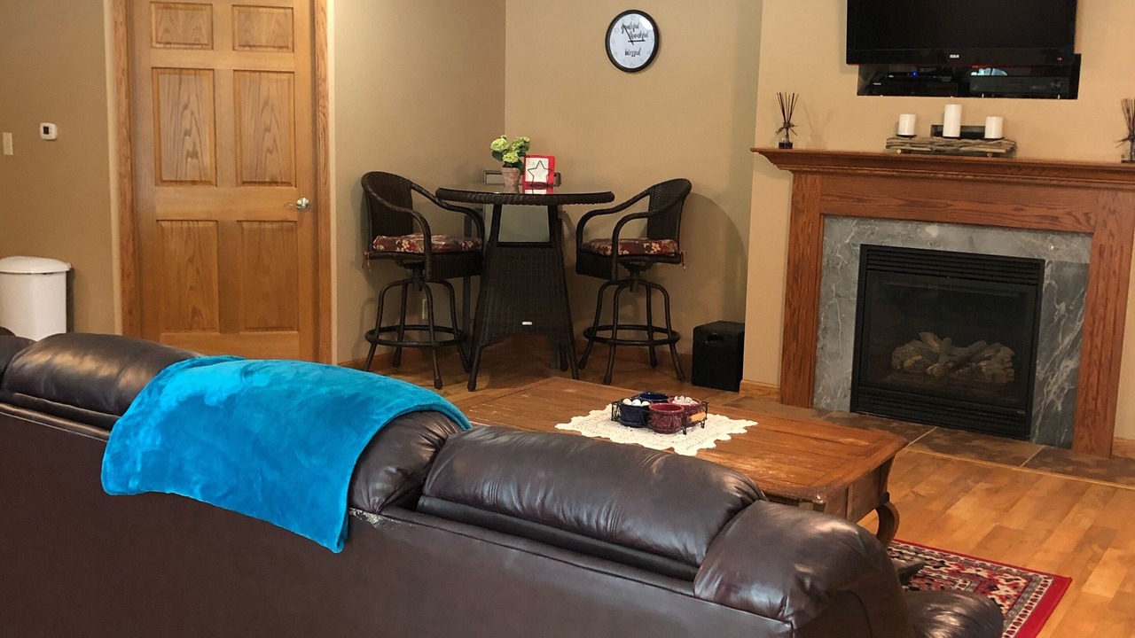Photo of Livingroom in Oakdale