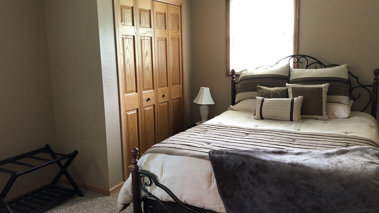Photo of Bedroom in Oakdale