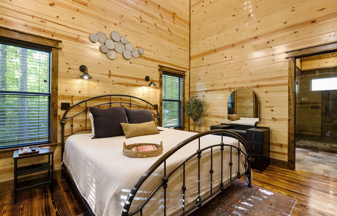 Photo of Bedroom in Broken Bow