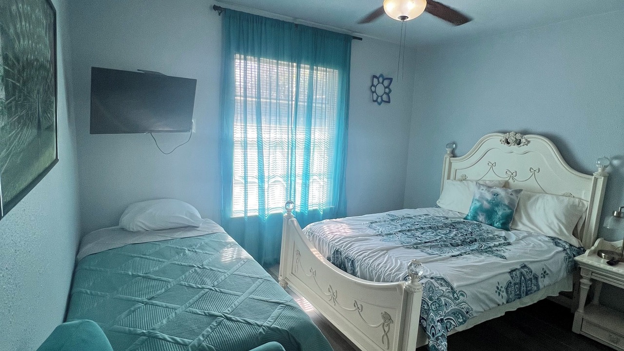 Photo of Bedroom in Medical Center District