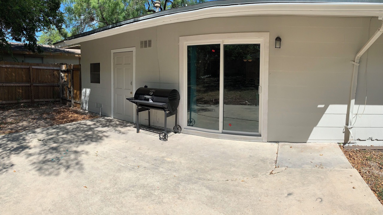 Photo of Patio Balcony in Medical Center District