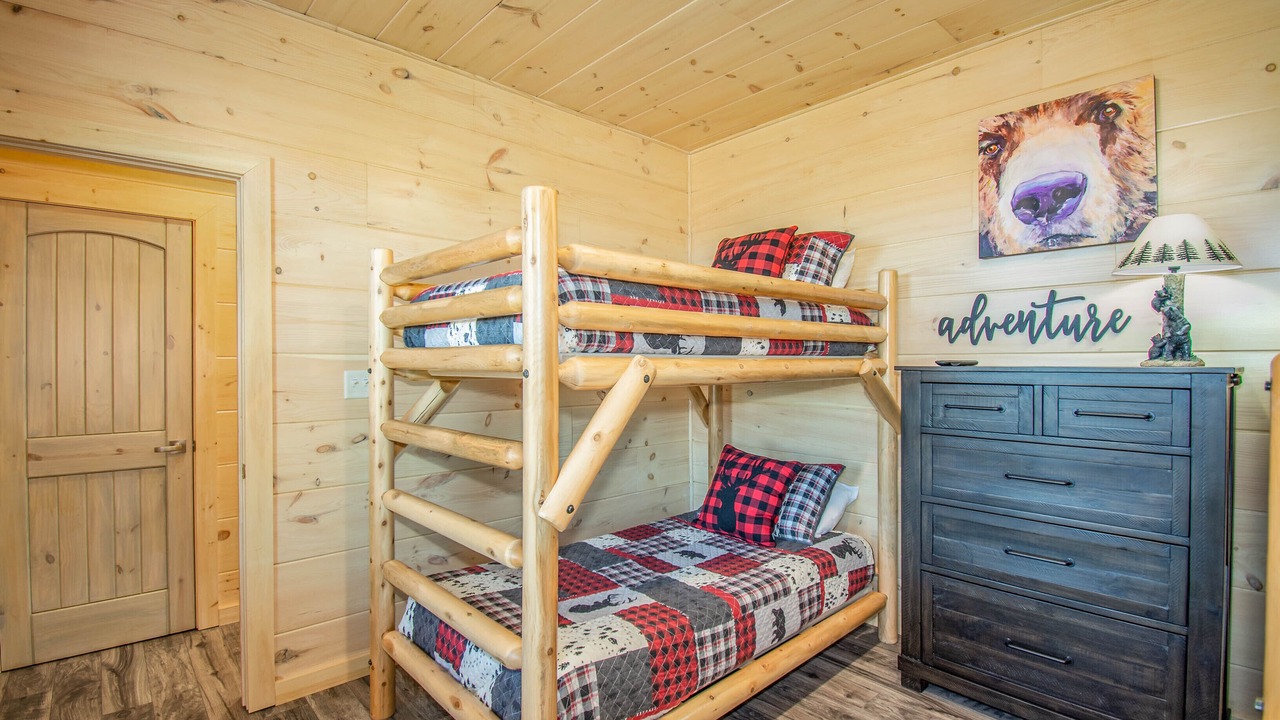 Photo of Bedroom in Cottage Gardens