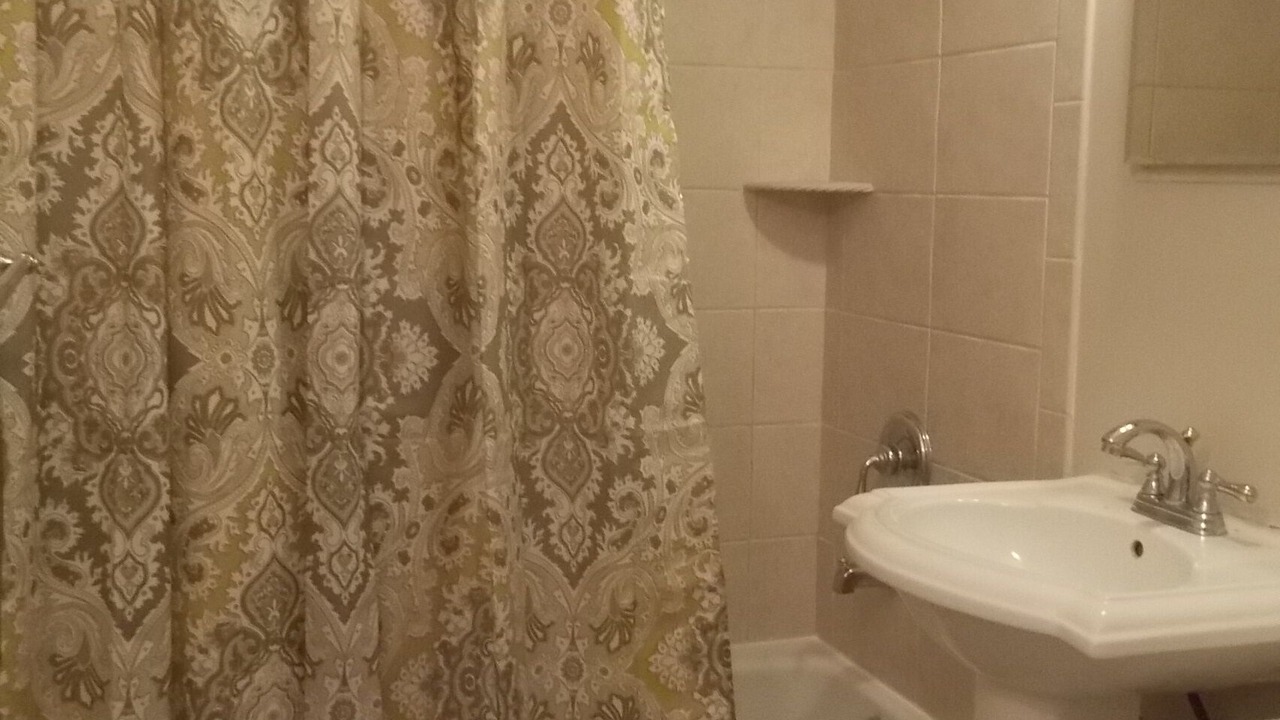 Photo of Others in Annandale