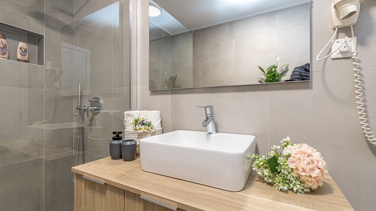 Photo of Bathroom in Mali Maj