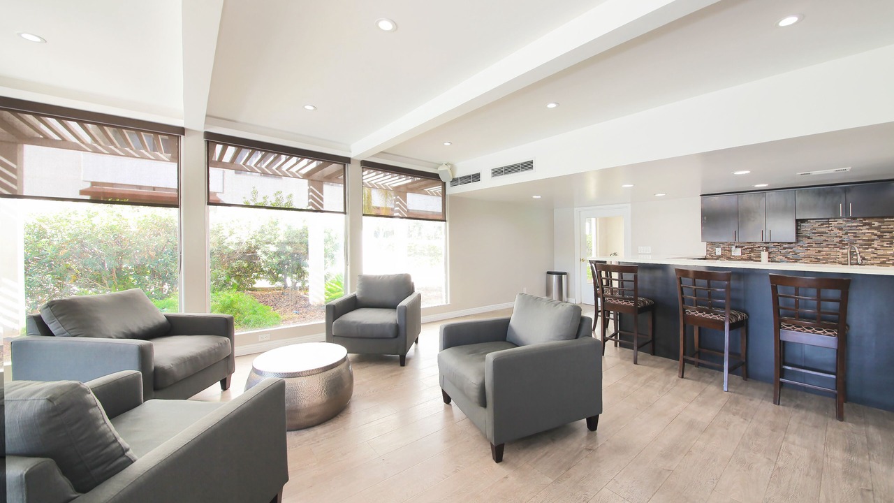Photo of Livingroom in Hollywood