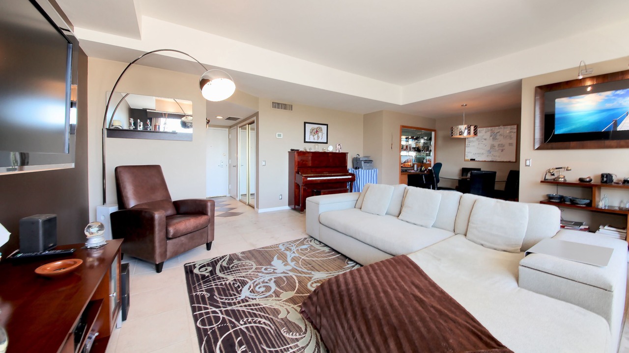 Photo of Livingroom in Hollywood