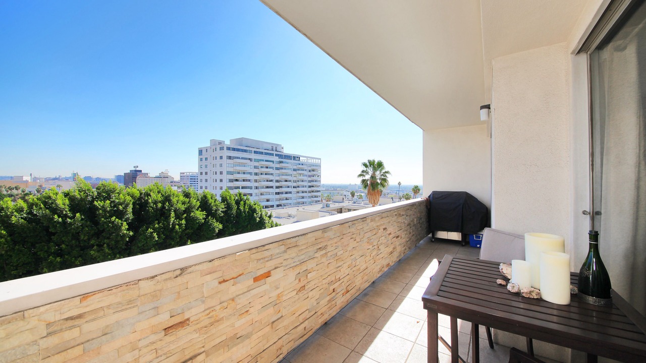 Photo of Outdoor in Hollywood