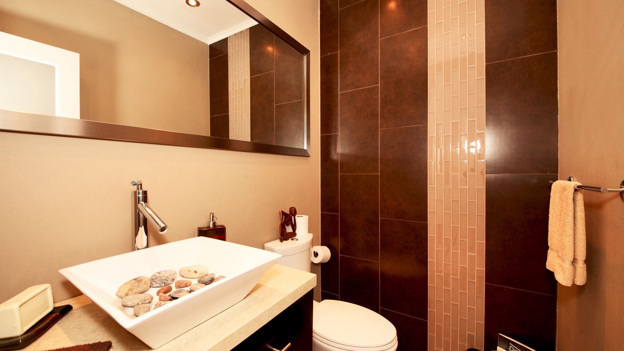 Photo of Bathroom in Hollywood