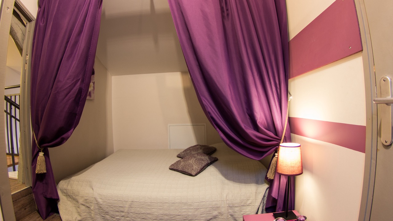 Photo of Bedroom in Saint-Martin-de-la-Lieue