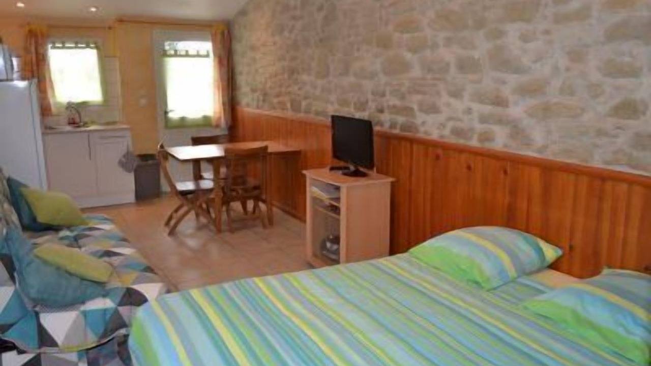Photo of Bedroom in Saint-Papoul
