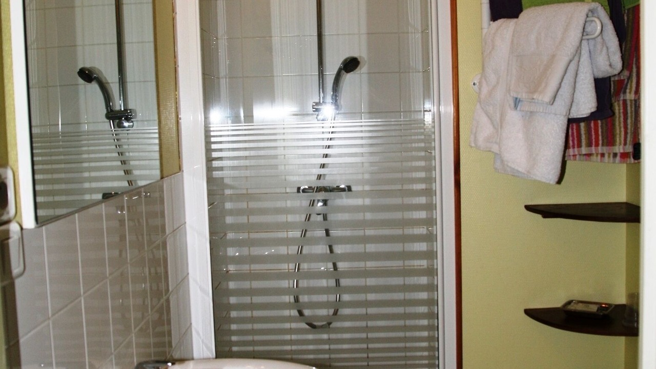 Photo of Bathroom in Bernay-en-Ponthieu