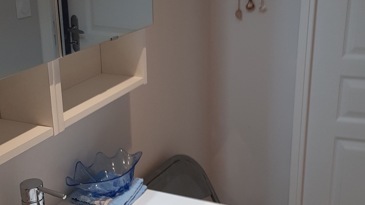 Photo of Bathroom in Puilboreau