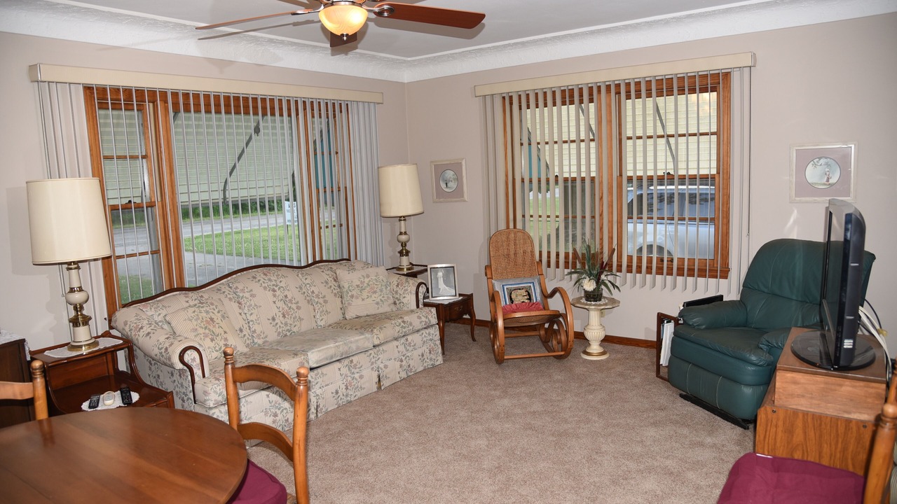Photo of Livingroom in South Bend