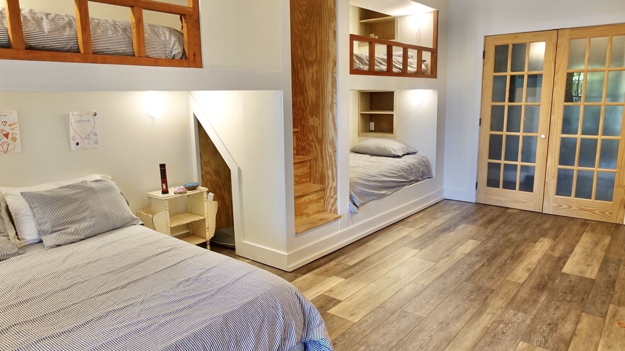 Photo of Bedroom in Perry