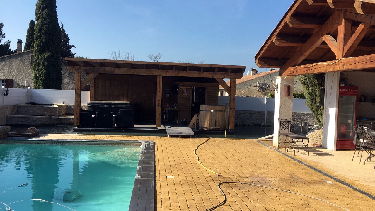 Photo of Outdoor in Camaret-sur-Aigues