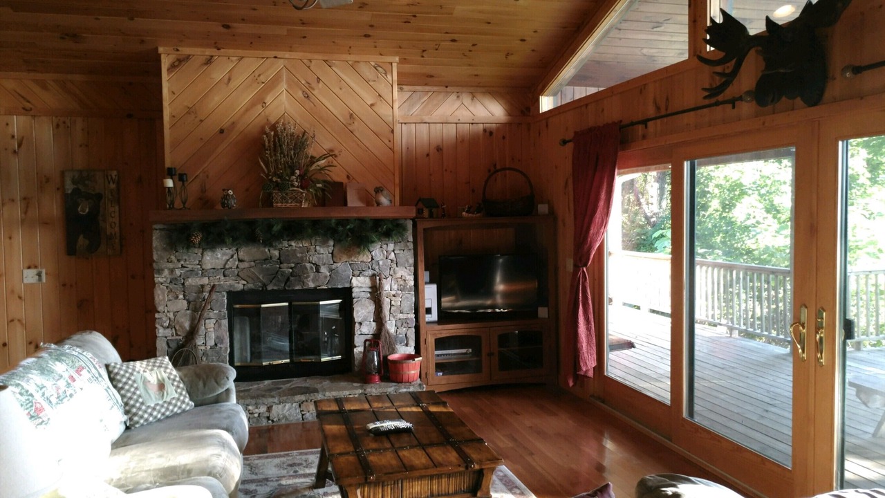 Photo of Livingroom in Bryson City