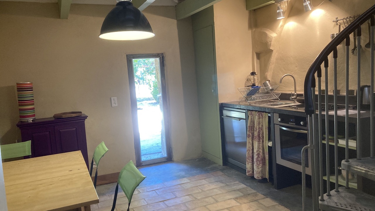 Photo of Kitchen in Saint-Quentin-la-Poterie