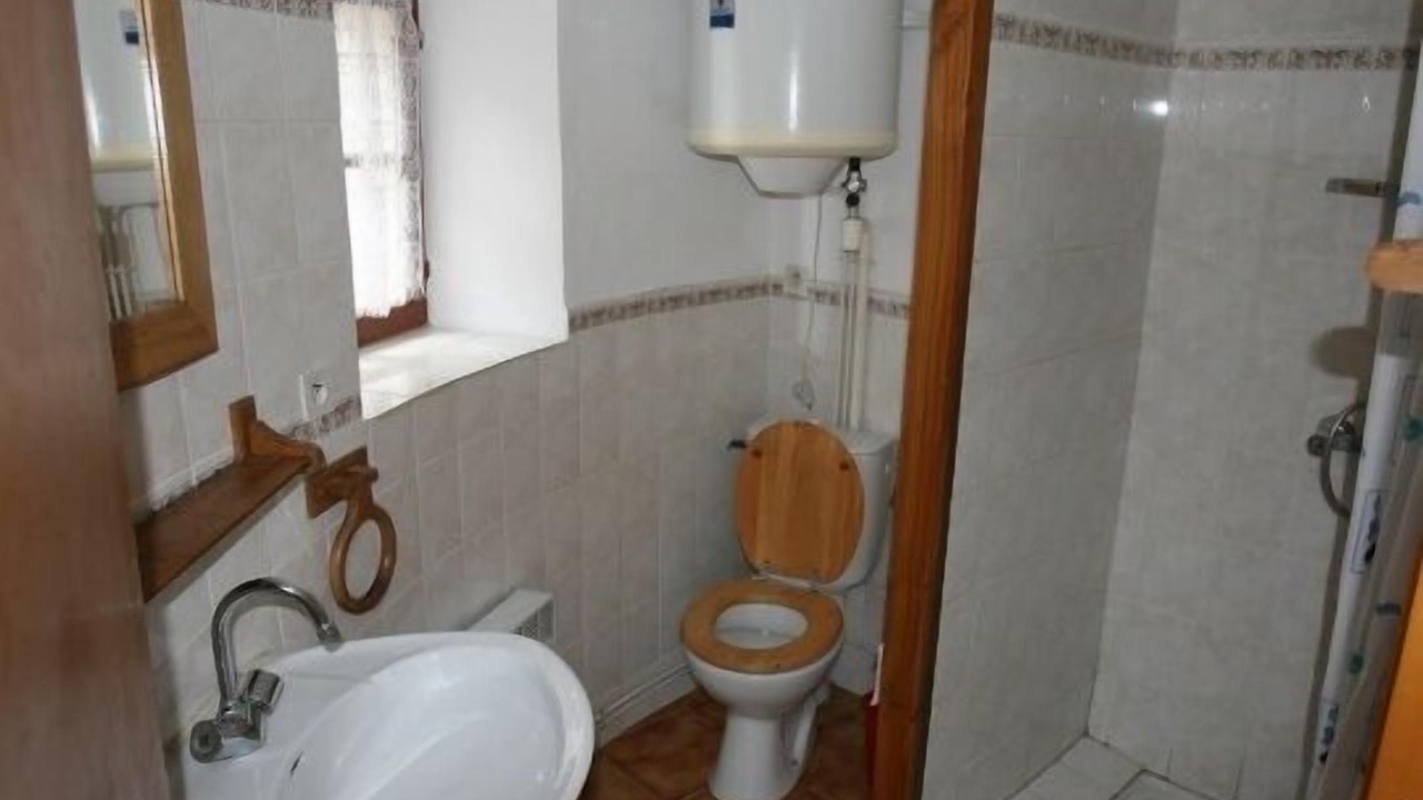 Photo of Bedroom in Cambounes