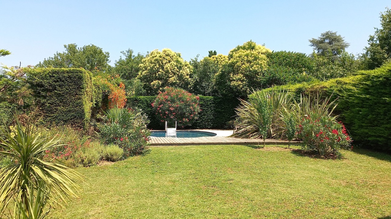 Photo of Outdoor in Pont des Demoiselles-Montaudran-La Terrasse