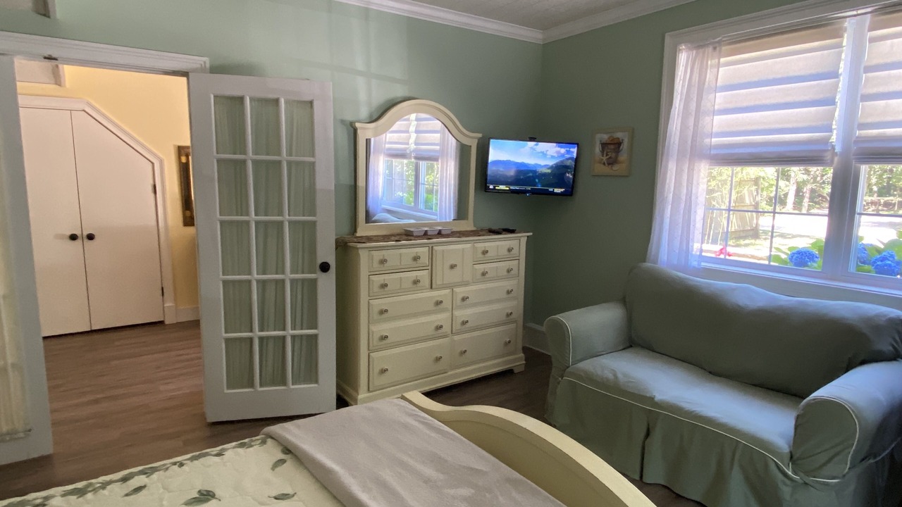 Photo of Bedroom in Katama