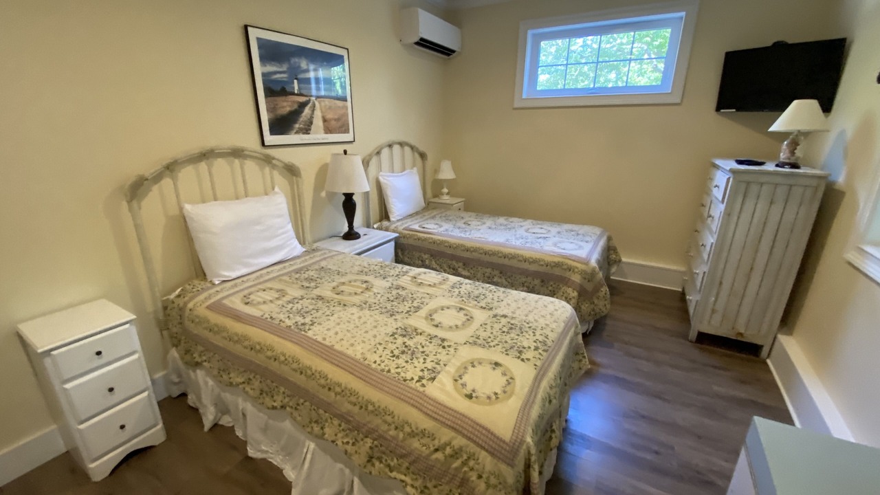 Photo of Bedroom in Katama