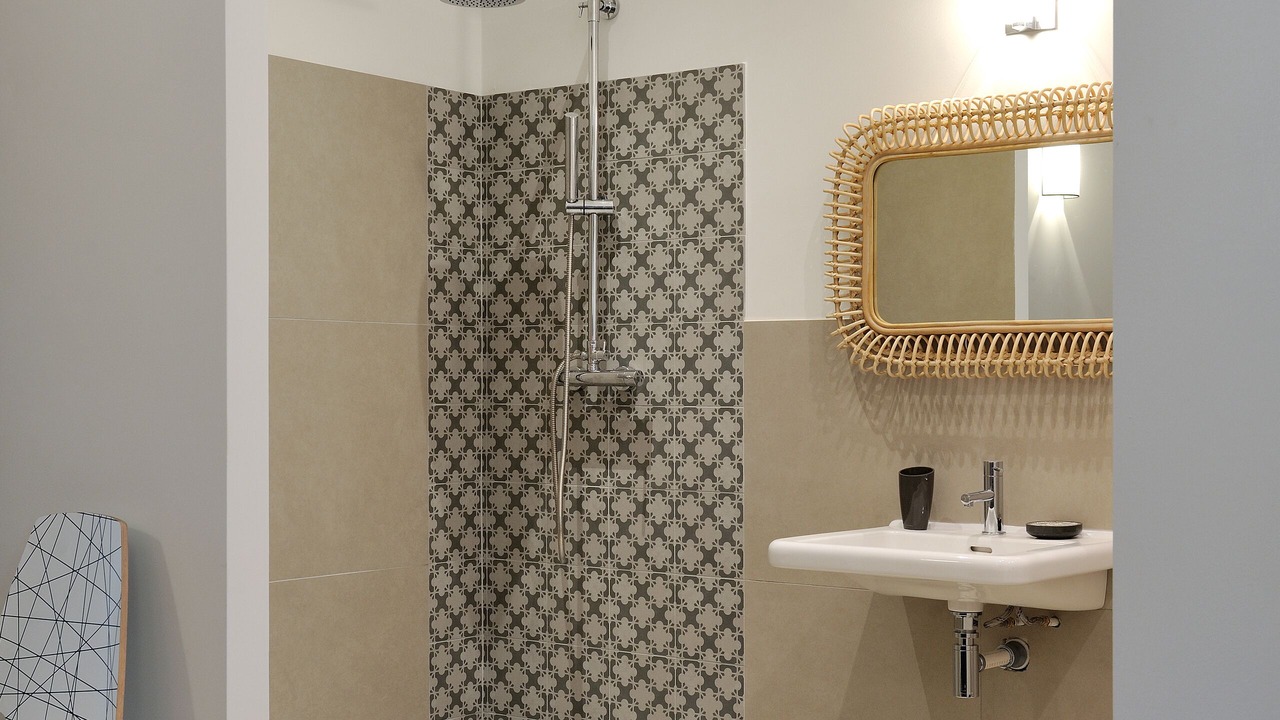 Photo of Bathroom in Violes