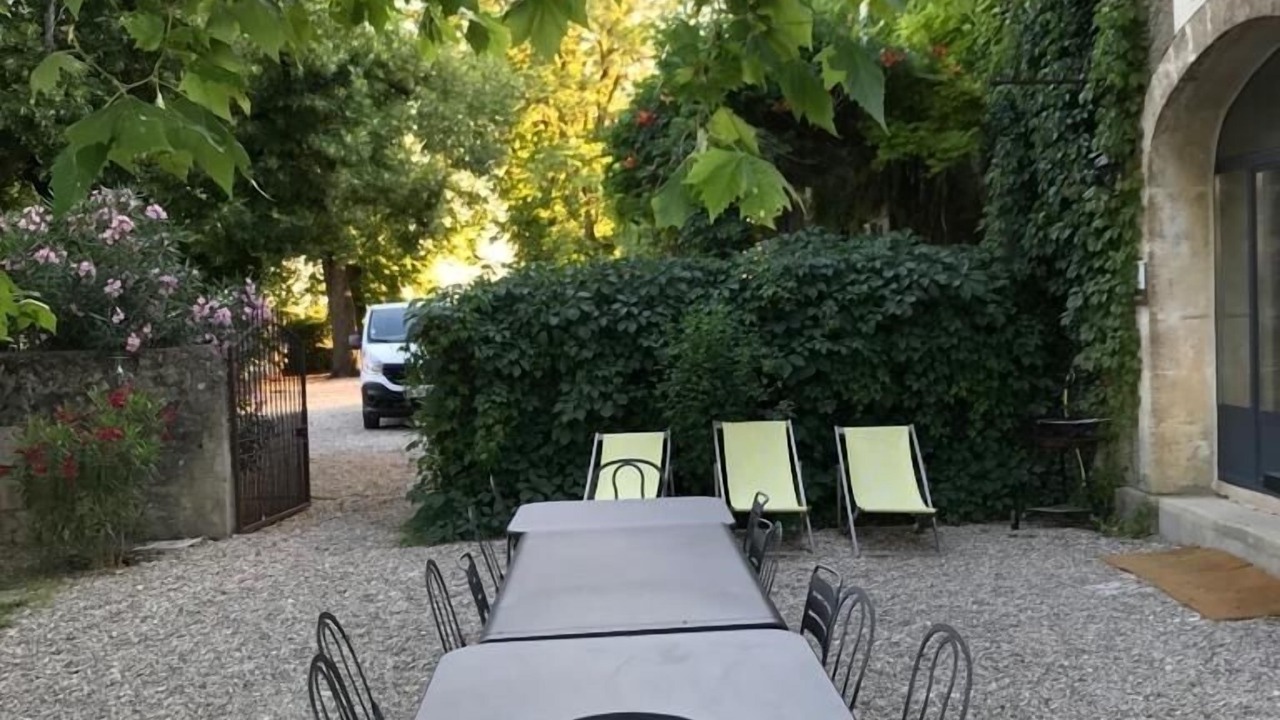 Photo of Outdoor in Violes
