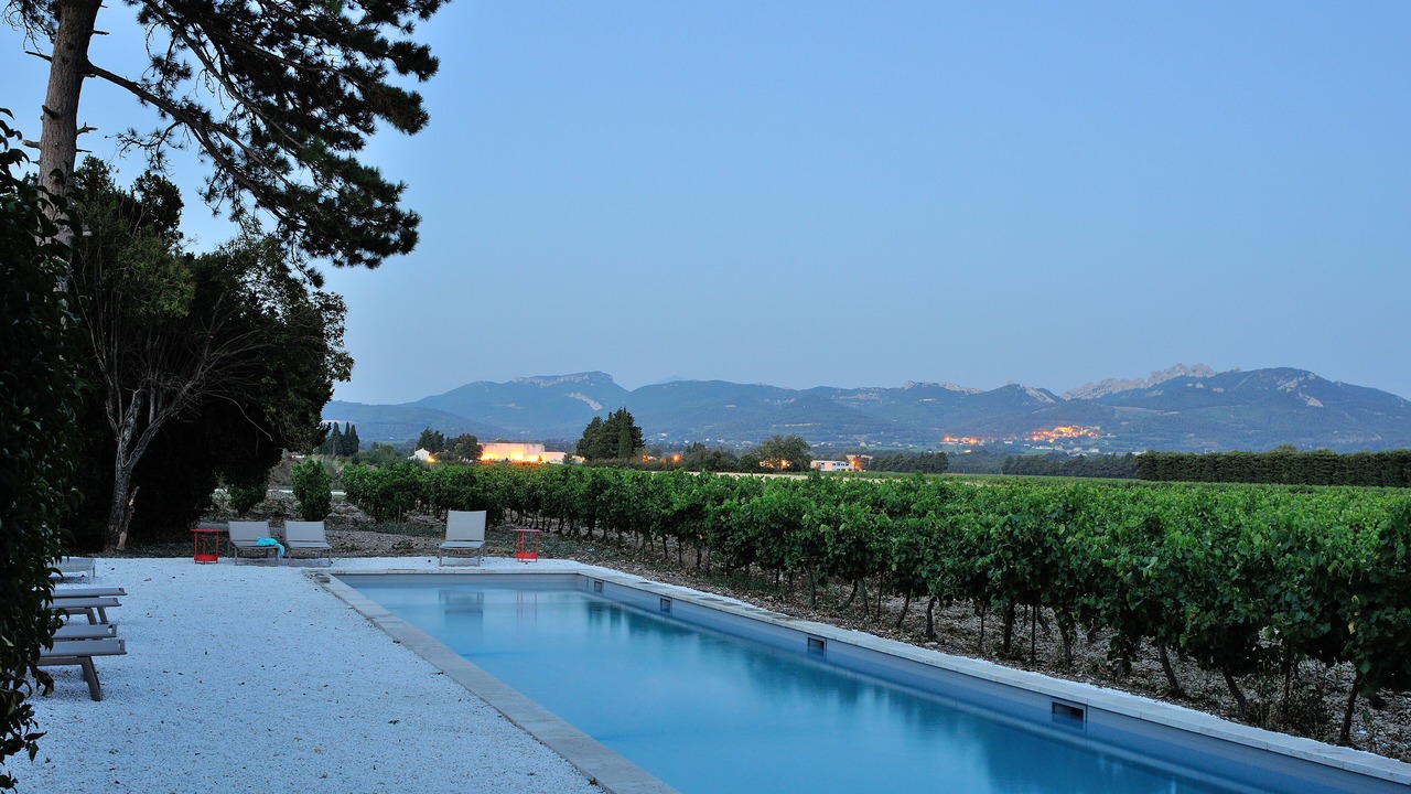 Photo of Outdoor in Violes