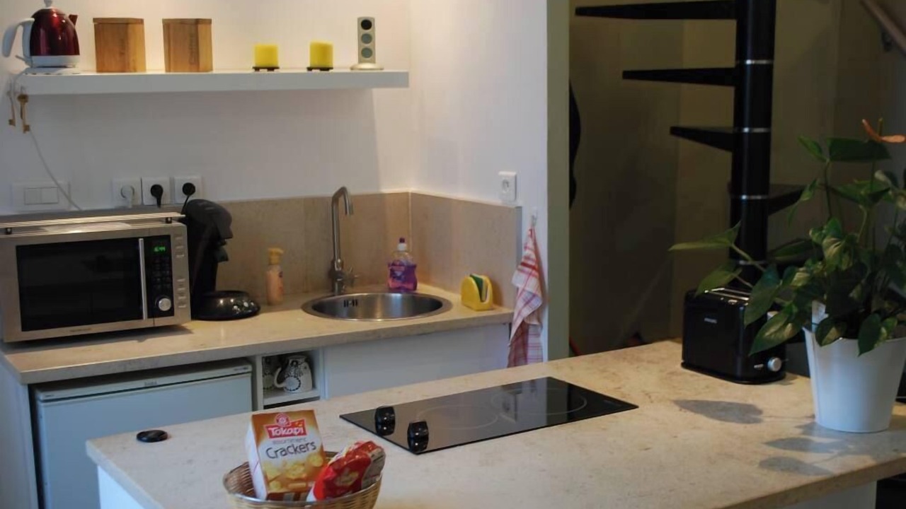 Photo of Kitchen in Beaune City Centre