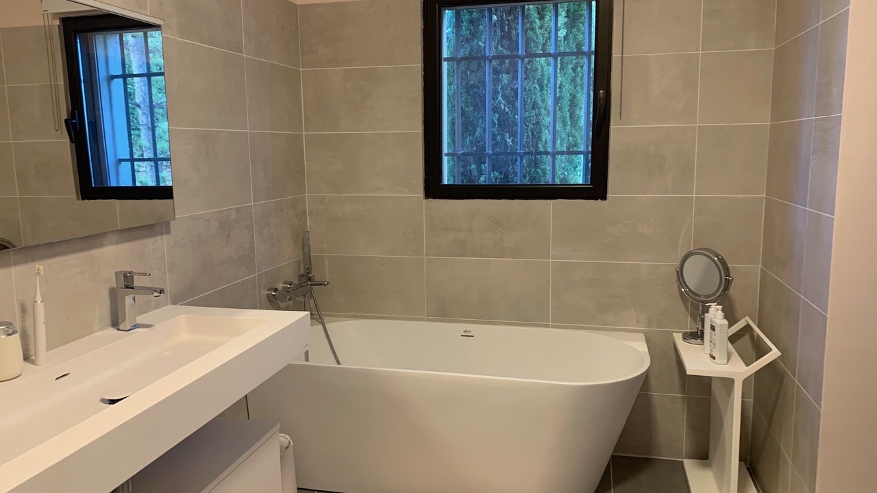 Photo of Bathroom in Saze