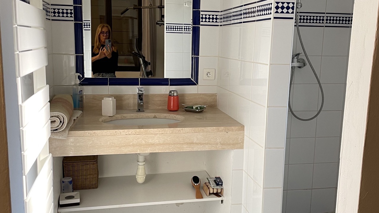 Photo of Bathroom in Saze