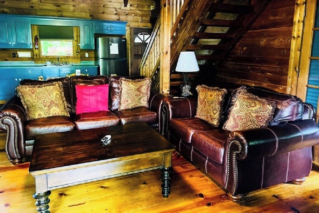 Photo of Livingroom in Pine Mountain Valley