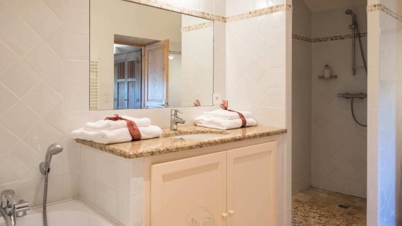 Photo of Bathroom in Trebes