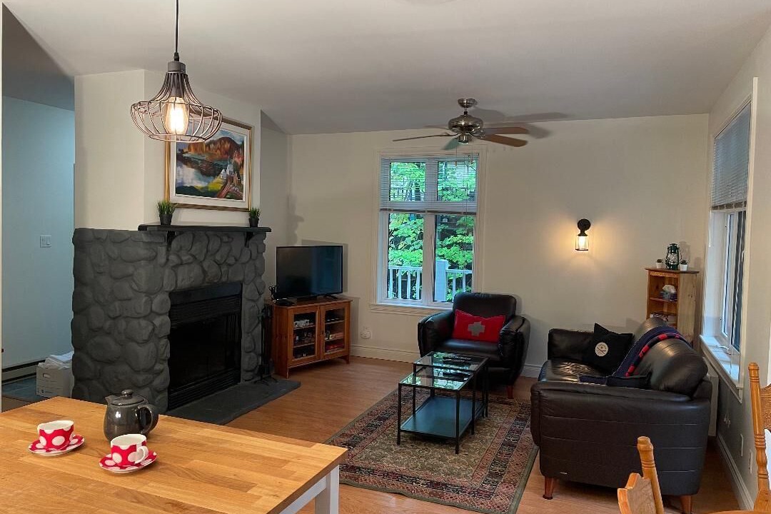 Photo of Livingroom in Mont-Tremblant