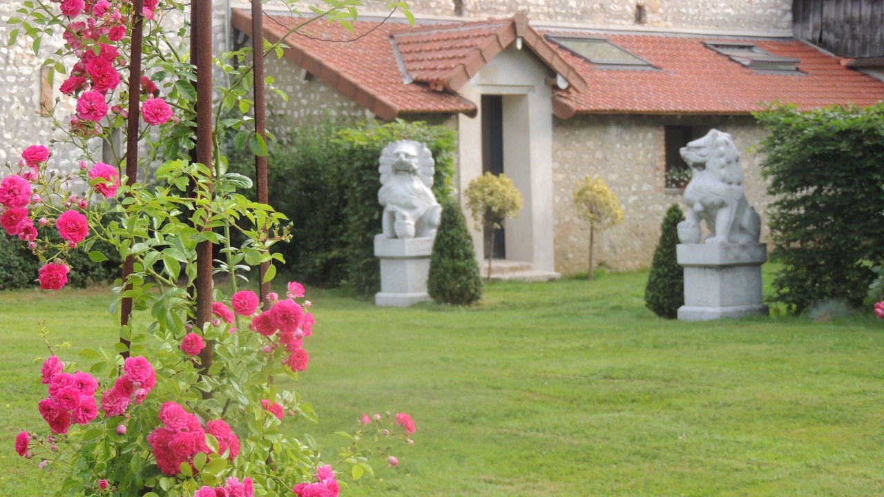 Photo of Outdoor in Saint-Pierre-la-Garenne