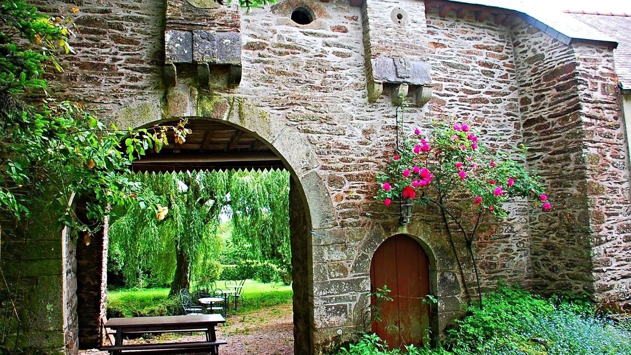 Photo of Outdoor in Comblessac