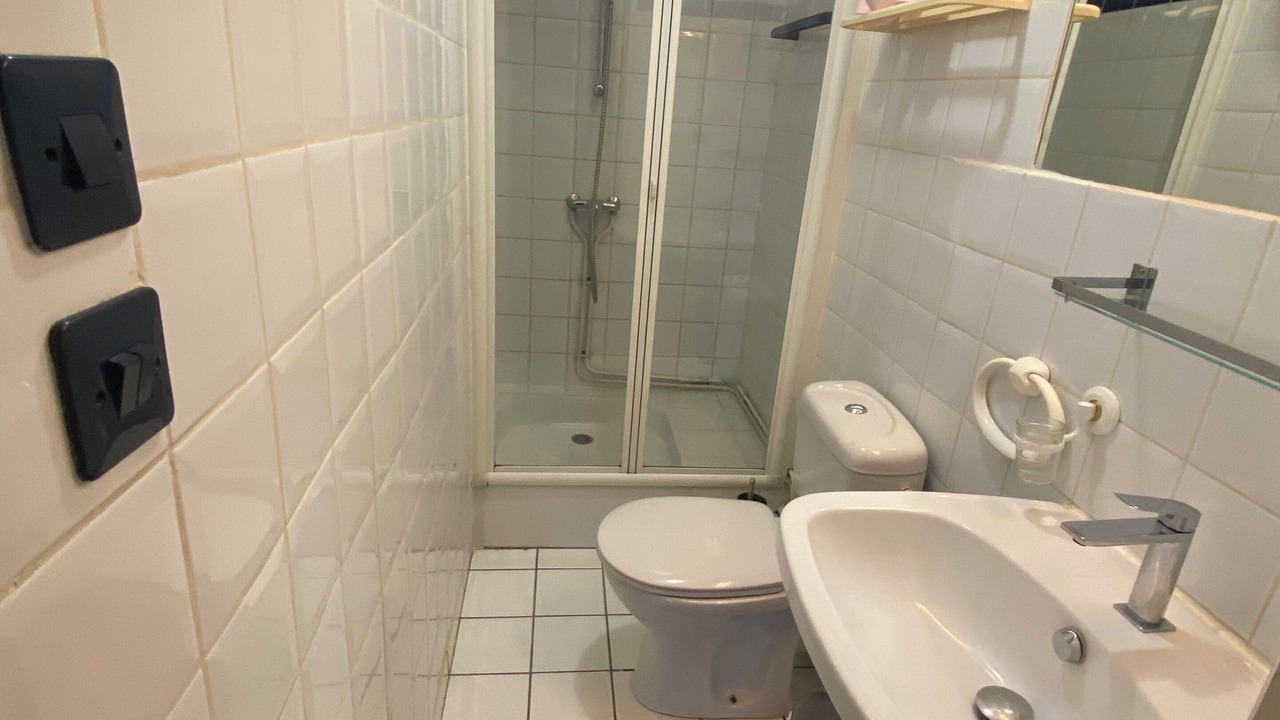 Photo of Bathroom in Meaulne-Vitray