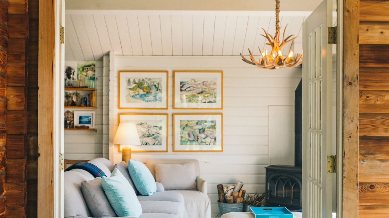Photo of Livingroom in Muskoka Lakes
