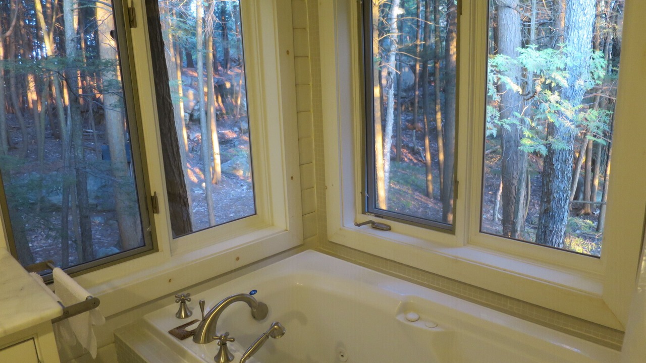 Photo of Bathroom in Muskoka Lakes
