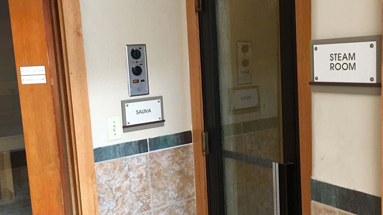 Photo of Bedroom in Peak 9